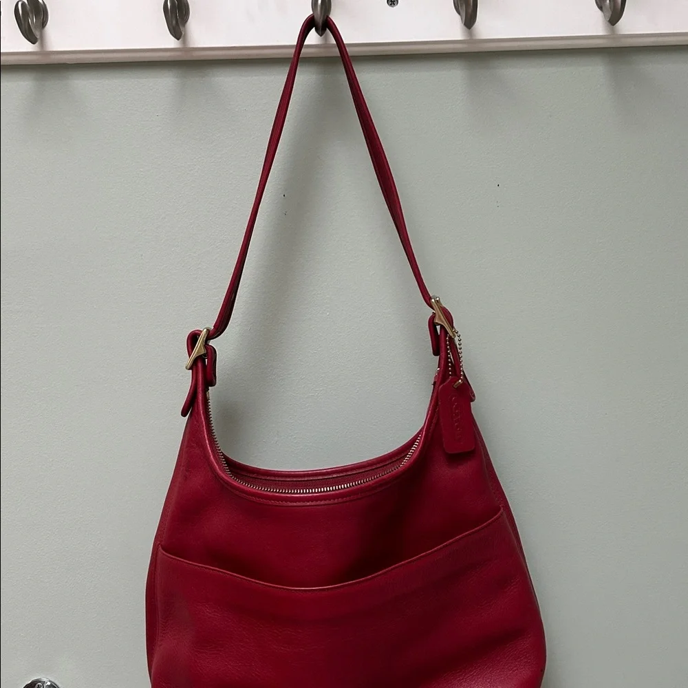 Coach Crimson Leather Shoulder Bag - Picture 2 of 5